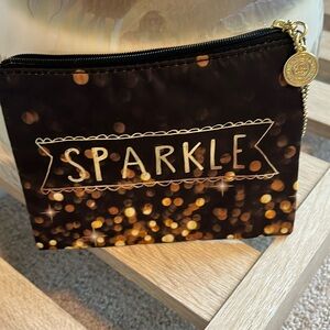 Bath and body works cosmetic pouch